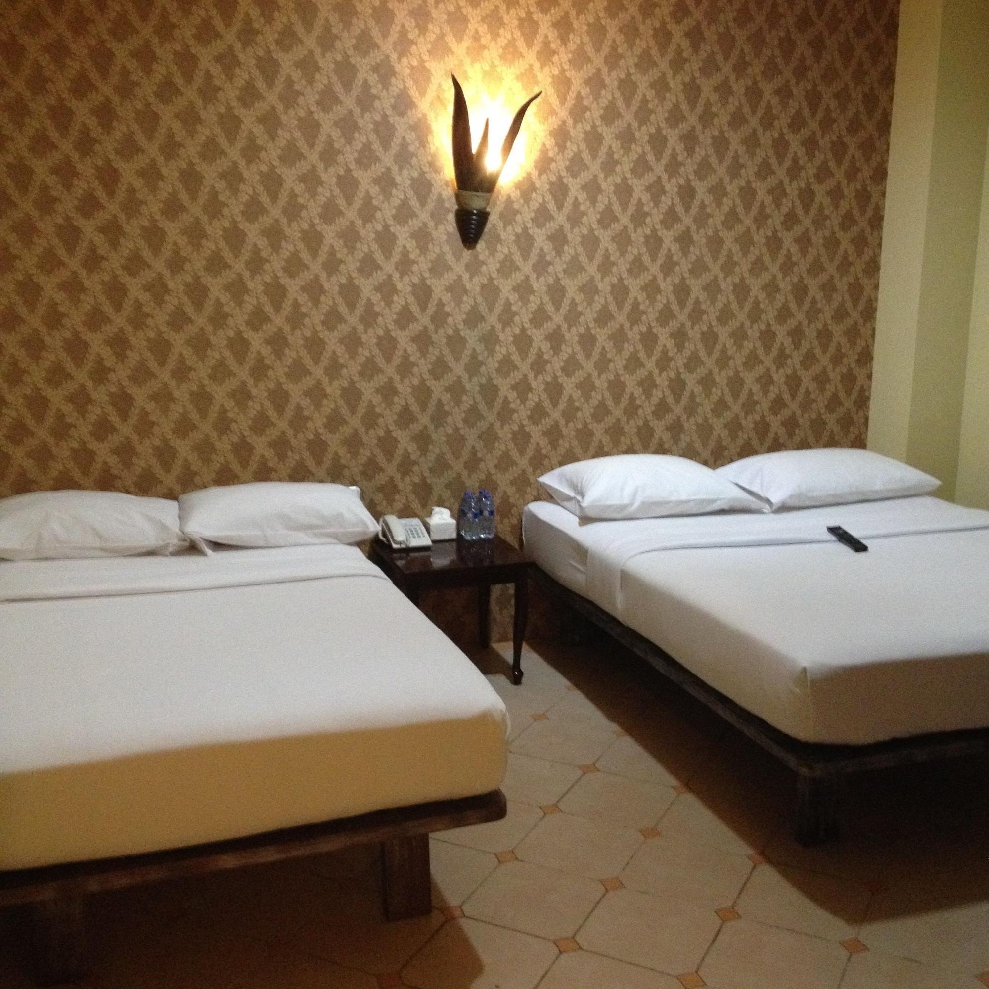 Twins Hotel Jakarta Exterior foto